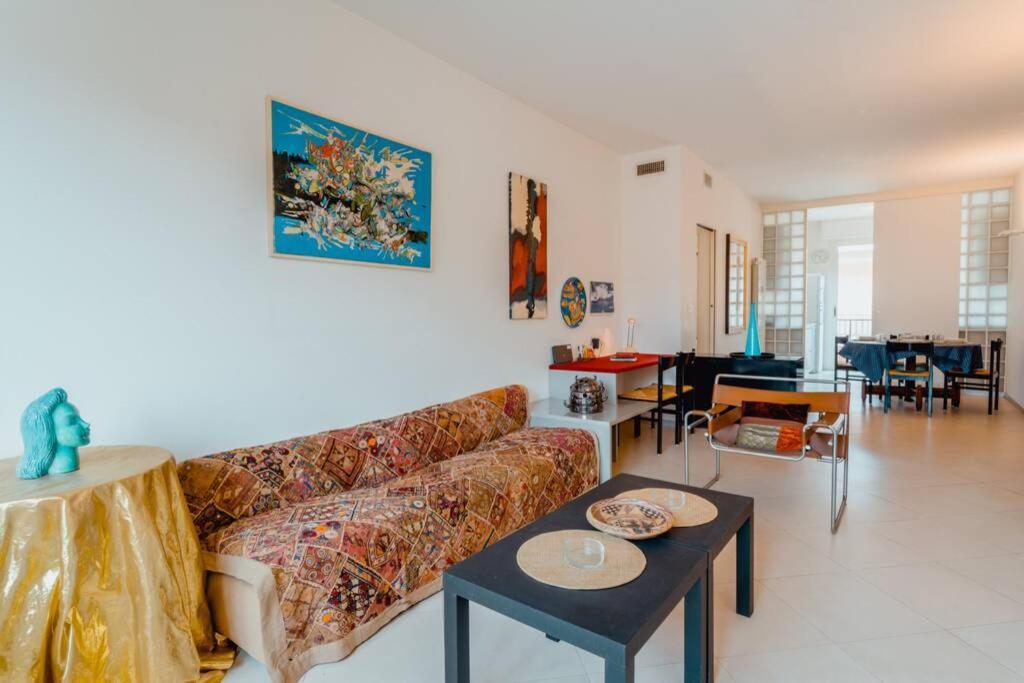 Grand Central Ventimiglia - Wifi & Parking Exterior foto